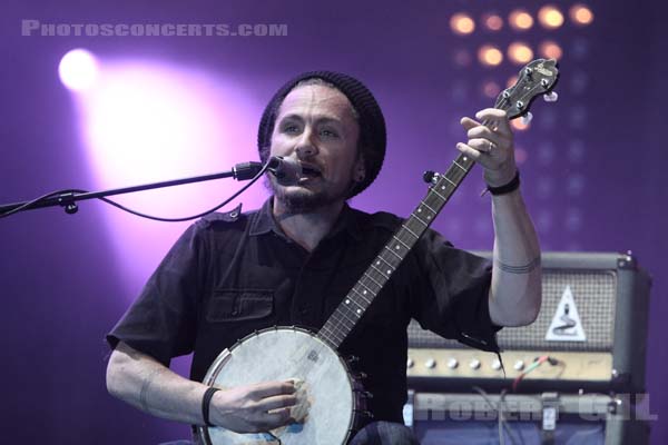 THE JOHN BUTLER TRIO - 2007-09-14 - LA COURNEUVE - Parc Departemental - Grande Scene - 